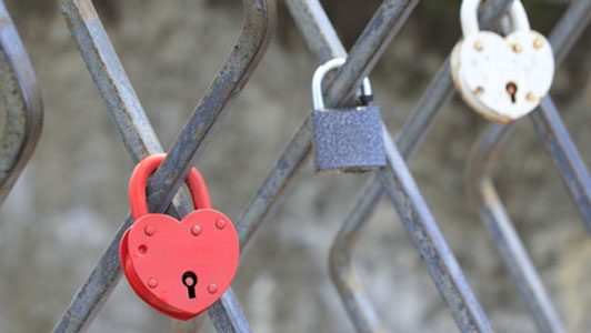 padlock heart