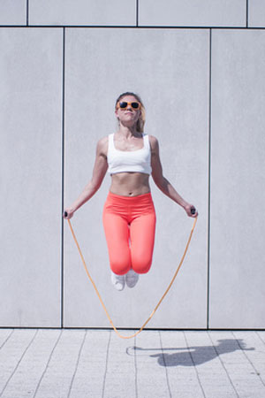 woman with jump rope