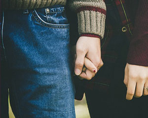 couple joining hands