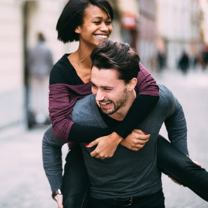 Do I Love Him? 8 Signs That You Do Have Strong Feelings for Him | Slism