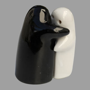 intimate salt and pepper